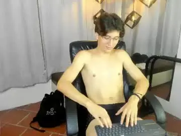 Chaturbate Live Sex of marcoviolet