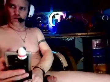 Chaturbate Watch Live Sex Cams of str8foryouguy