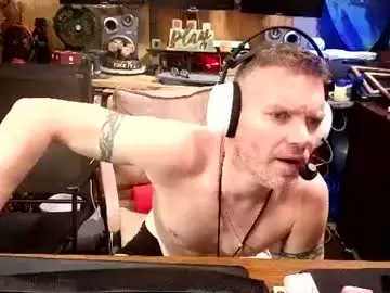 Chaturbate Adult Video Chat of str8foryouguy