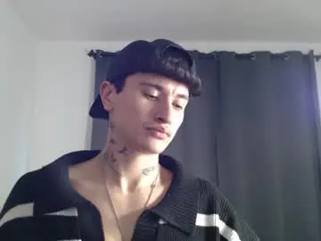 Chaturbate Live Porn of taylor_024