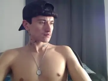 Chaturbate Best live sex cam show of taylor_024