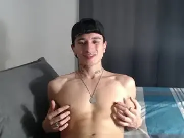 Chaturbate Live Porn of taylor_024