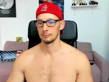 Chaturbate Best live sex cam show of brutusk1