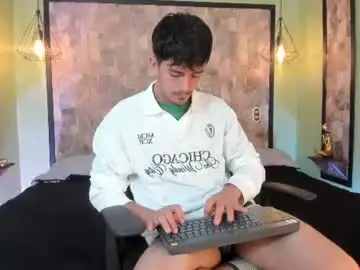 Chaturbate Live Porn of axel_draven