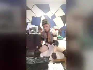 Chaturbate Free Porn Cam of chispahot69
