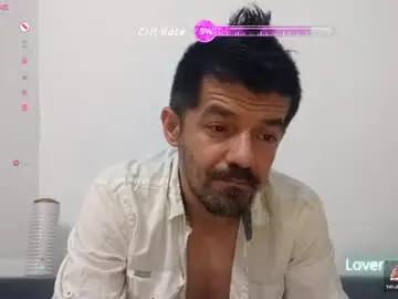 Chaturbate Live Sex Cam of daddynextdoor86