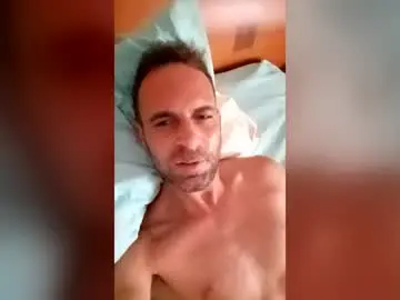 Chaturbate Live Sex Cam of crm2323