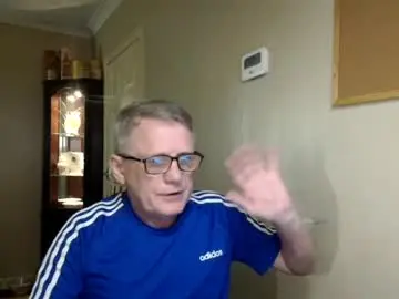 Chaturbate Live Sex Cam of scottsman214