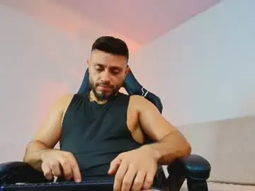 Chaturbate Live Sex Cam of mateo_vega_