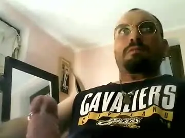 Chaturbate Adult Video Chat of kratoskratoskratos