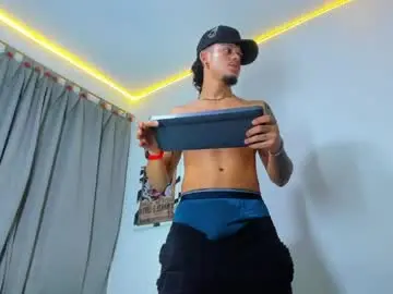 Chaturbate Best Webcam of friendsofeverything_