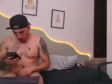 Chaturbate Free Live Porn of dylan_spencer
