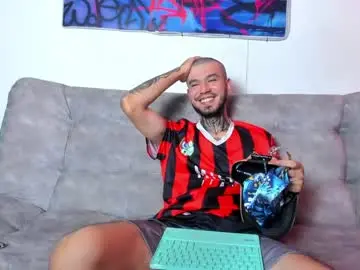 Chaturbate Sex Cam of valentino_bel