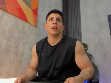 Chaturbate Best live sex cam show of johan_williams_07