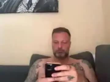 Chaturbate Free Porn Cam of tattoomanforgirls