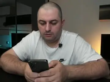 Chaturbate Free Live Porn of dravenpeak