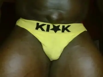 Chaturbate Live Sex Cam of musclegodsammy23