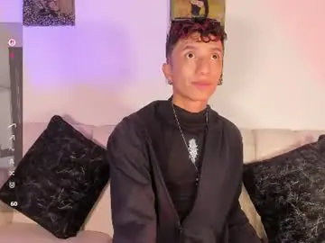 Chaturbate Sex Chat of mhatias_