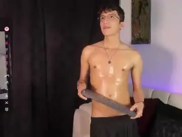 Chaturbate Best live sex cam show of mhatias_