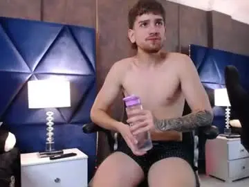 Chaturbate Best live sex cam show of stefano_moretti