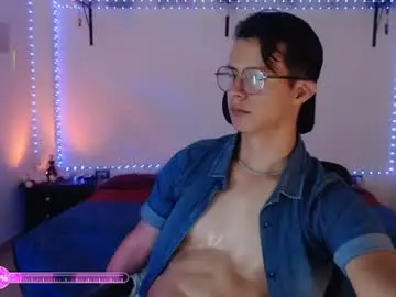 Chaturbate Nude Webcam of brandon_starkk