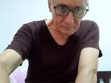 Chaturbate Live Sex Cam of cucaio18