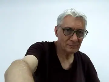 Chaturbate Live Sex Cam of cucaio18