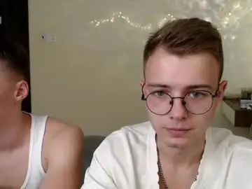 Chaturbate Sex Cam of nikikerry_cum_