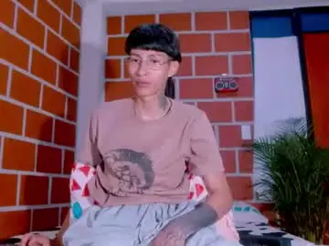 Chaturbate Sex Cam of daniel_deluxx