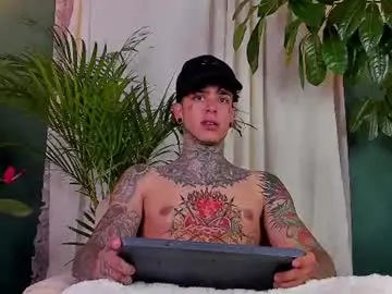 Chaturbate Nude Webcam of aron_ford