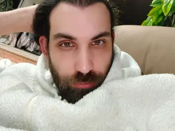 Imlive Free Live Porn of ThicknhardRun