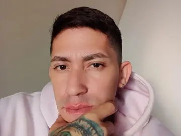 Livejasmin Free Porn Cam of ManuelBlezzed