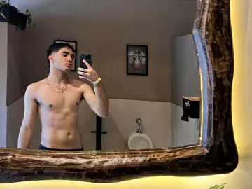 Livejasmin Live Porn of LeoPardos