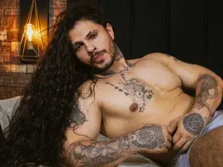Streamate Nude Webcam of VanVelckan
