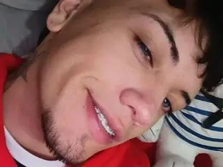 Streamate Adult Video Chat of Y_apolo33