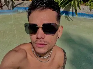 Streamate Sex Cam of Pitter_Thompson31