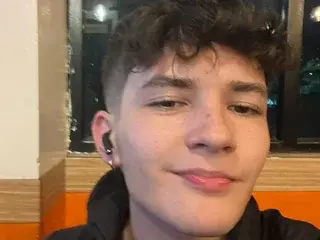 Streamate Free Live Porn of trevor_mob