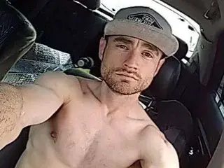 Streamate Free Porn Cam of Famous1tad