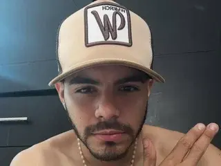 Streamate Watch Live Sex Cams of alejocam