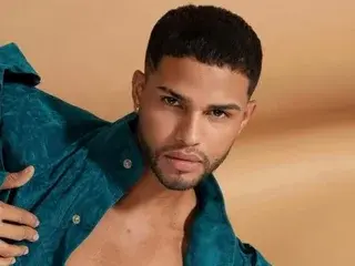 Streamate Live Porn of AARONBLIND