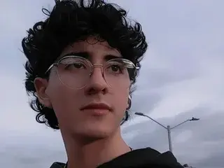 Streamate Private Sex Chat of ElliotNoir