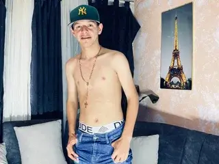 Streamate Sex Chat of tonnyD