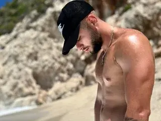 Streamate Nude Webcam of Nicholassx