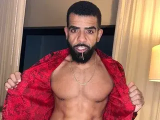 Streamate Sex Cam of Drizzys_Room
