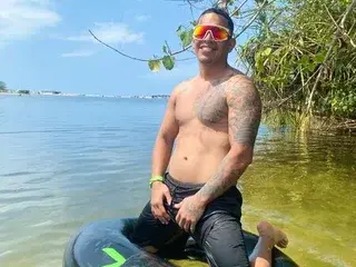 Streamate Sex Cam of DamianReyes