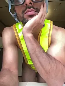 Stripchat Sex Cam of badyogi_69