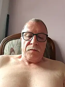 Stripchat Free Live Porn of NextAct92