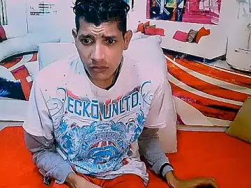 Stripchat Free Porn Cam of IndianSavageMale