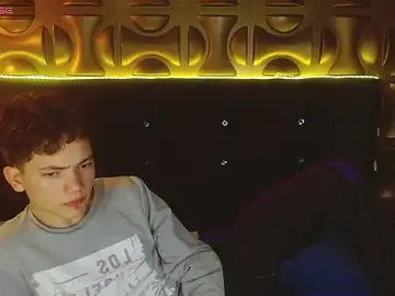 Stripchat Live Sex Cam of cruz_dante