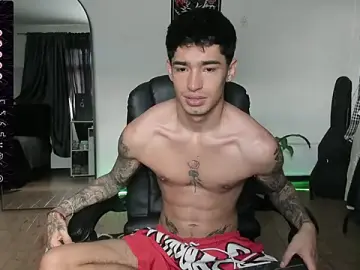 Stripchat Free Live Porn of Damon__333